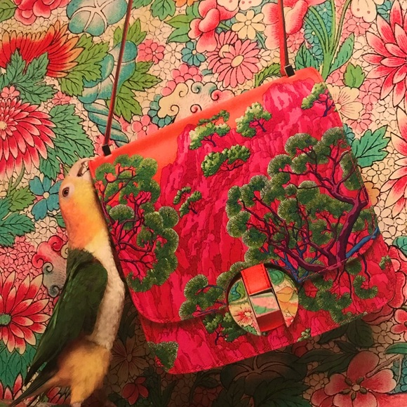 Dare to be bold - Picture 5 of 9